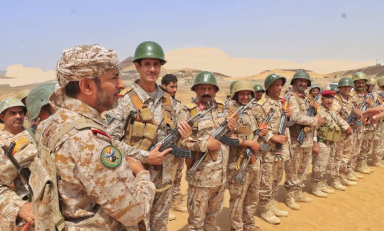 Yemeni Military Conducts Live-Fire Training Exercise