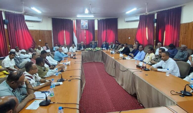 Meeting in Seiyun tackles sports sector conditions in Hadhramaut Valley.