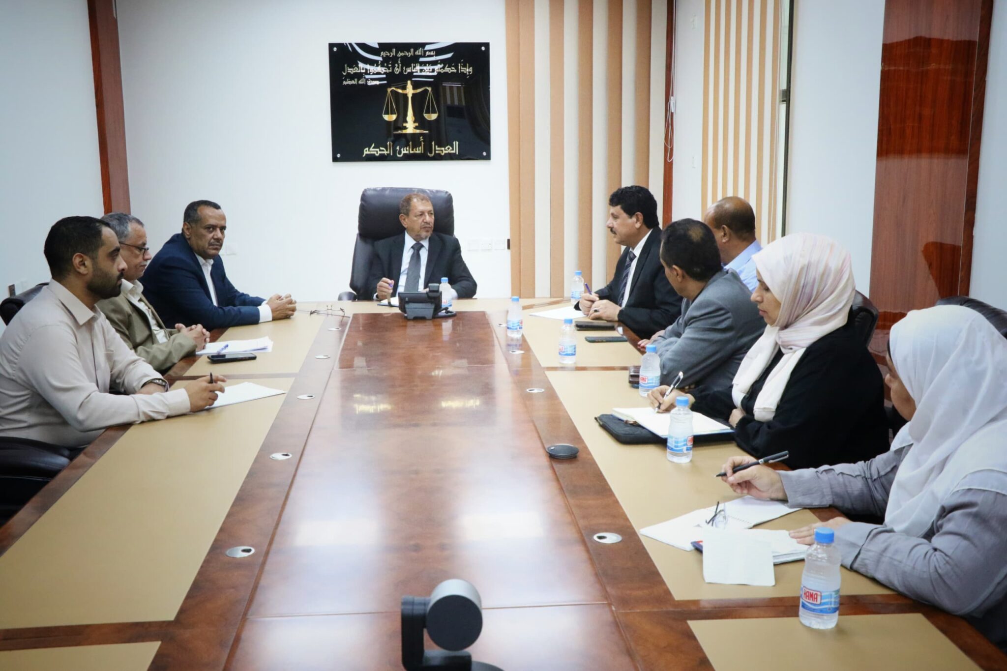 National Inquiry Committee meets with Chief Justice and Supreme Court President.