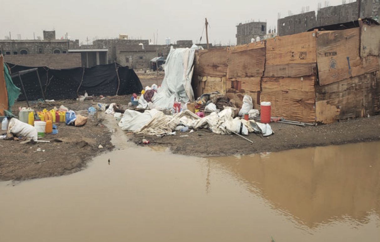 14 displaced die, injured and over 7,000 shelters damaged in Marib due to heavy rains.