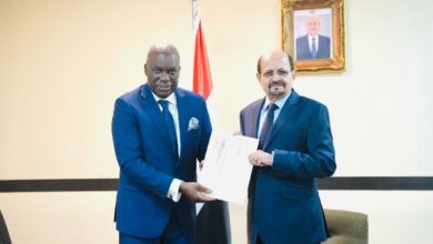 Foreign Minister receives Angola Ambassador's credentials copy.