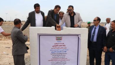 Minister of Public Works and Governor of Mahra initiate the foundation for repairing areas in Al-Ghaydah hit by Cyclone Tej.