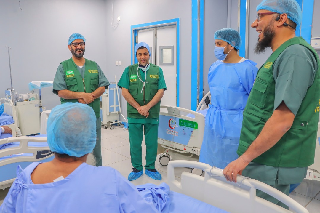 Saudi Medical Team Performs Rare Heart Surgery in Mukalla