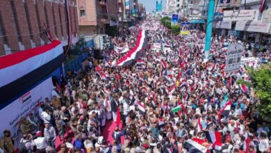 A massive public festival was held in Taiz to commemorate the anniversary of the glorious September Revolution.