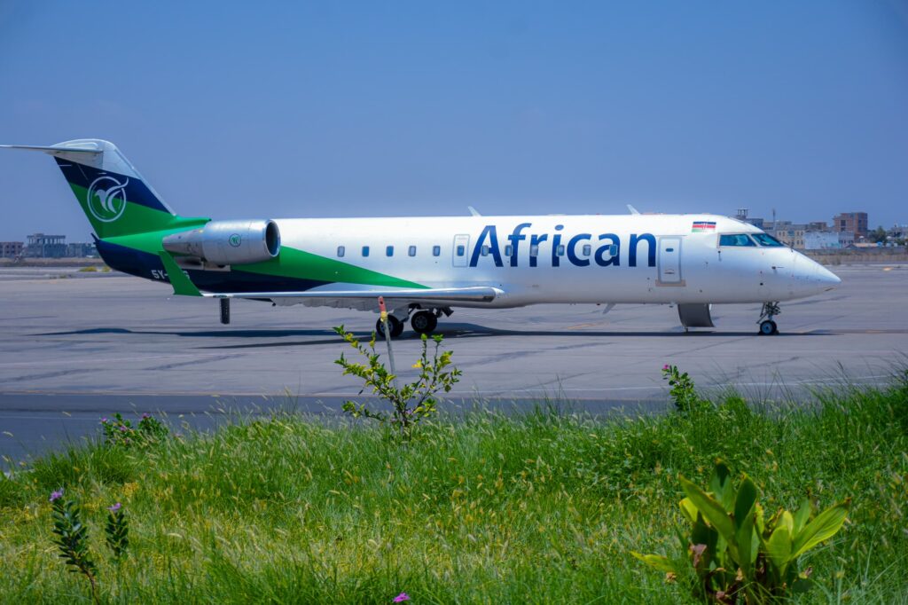 Aden International Airport welcomes its first African Express flight.