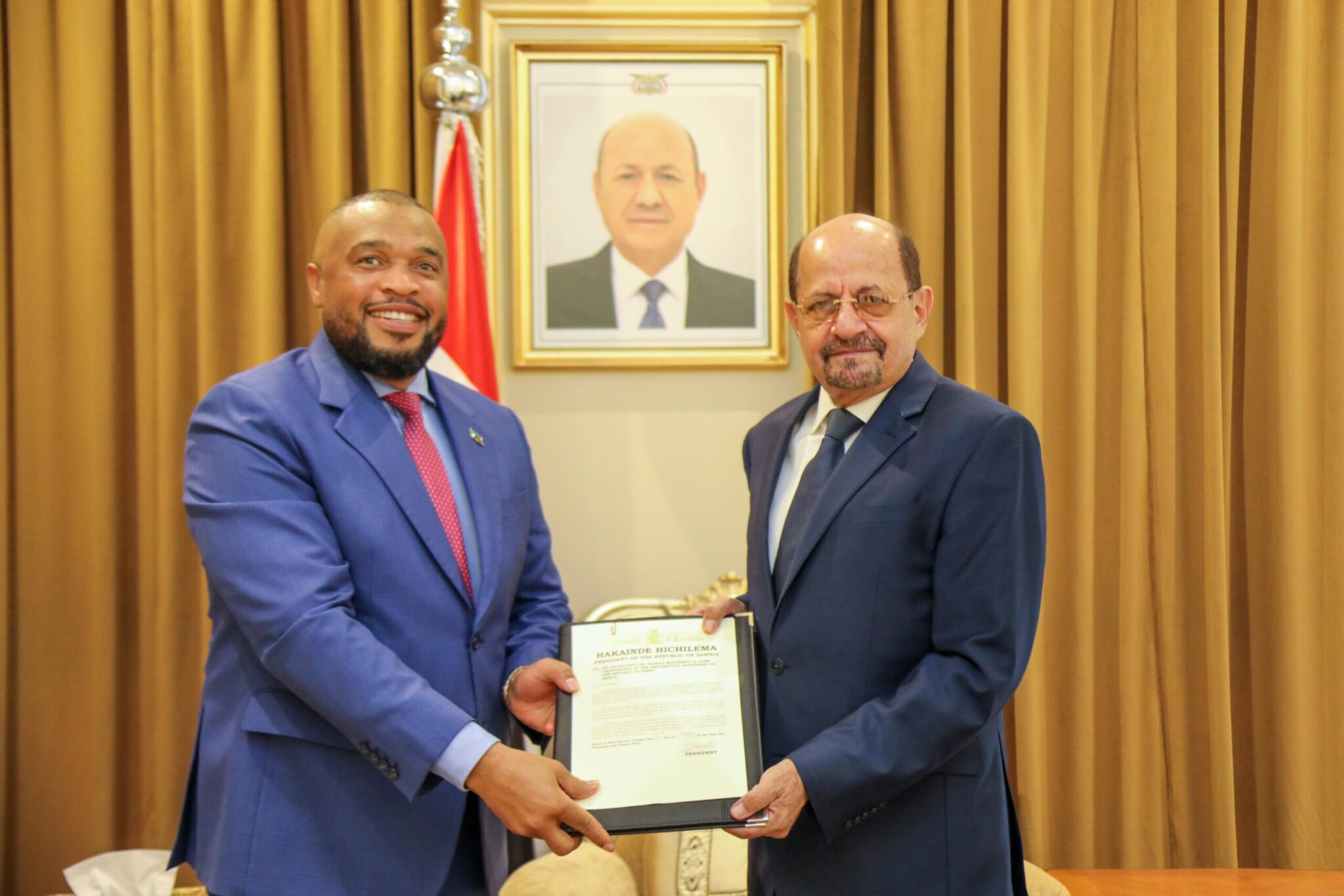 Foreign Minister receives credentials from Zambian Ambassador.