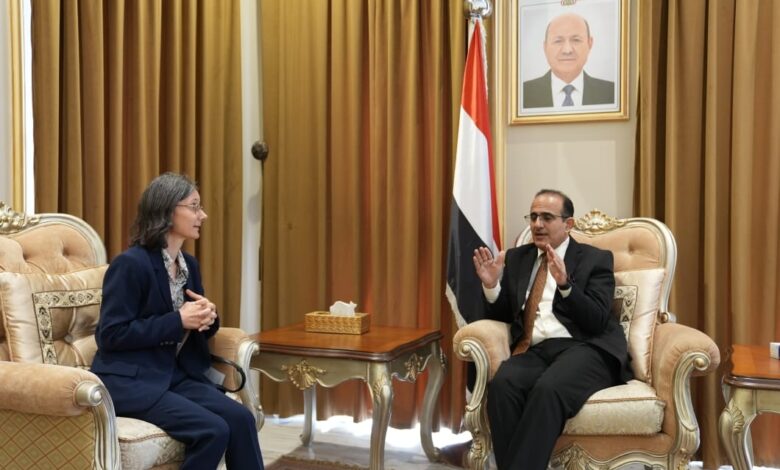 Health Minister discusses boosting health cooperation with French Ambassador.