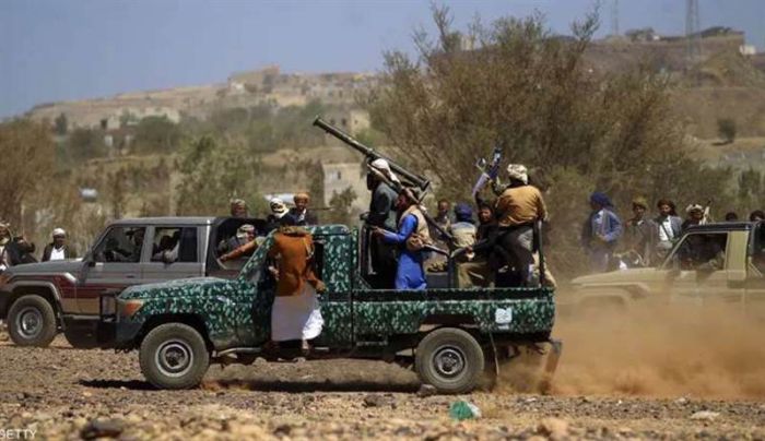 Houthi militia continues abductions in Ibb to suppress celebrations of the glorious September 26 Revolution.