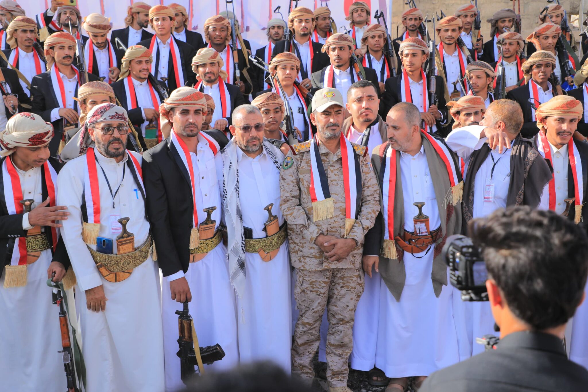 Marib celebrates the mass wedding of 280 couples from Dhamar.