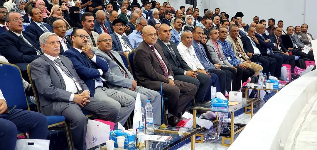 Taiz Governor inaugurates the first Scientific Conference on Cardiology, Vascular and Kidney Transplantation.