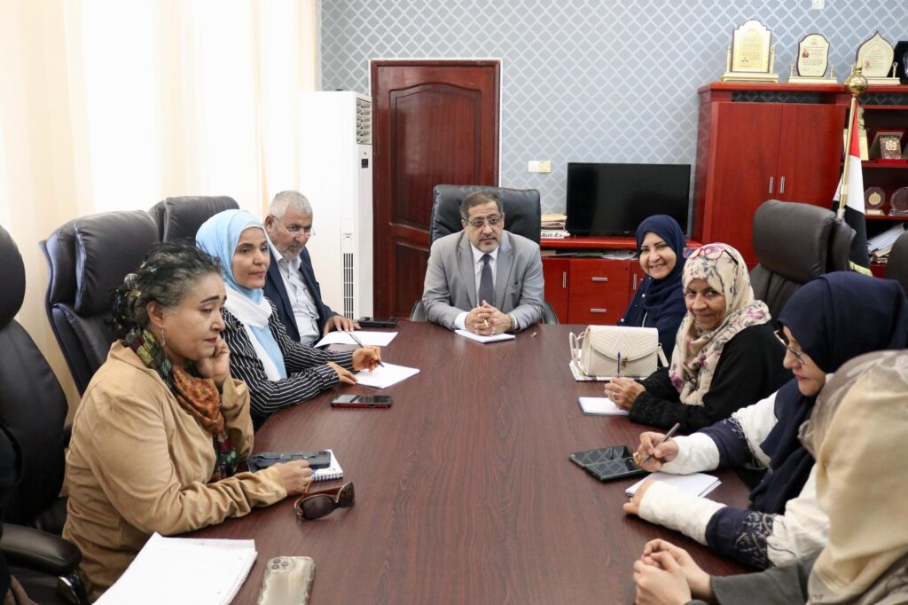 The Minister of Justice emphasizes the importance of strengthening legal and judicial aid programs for women.