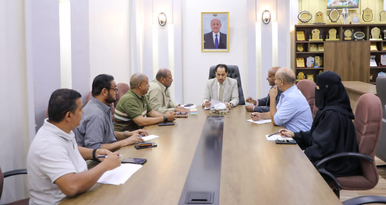 Al-Bakri reviews final preparations for the Arab Arm Wrestling Championship in Aden.