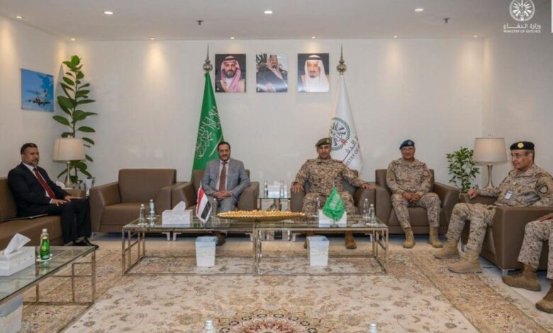 Council member Othman Majali visits the Joint Forces Command to discuss military cooperation and strategy.