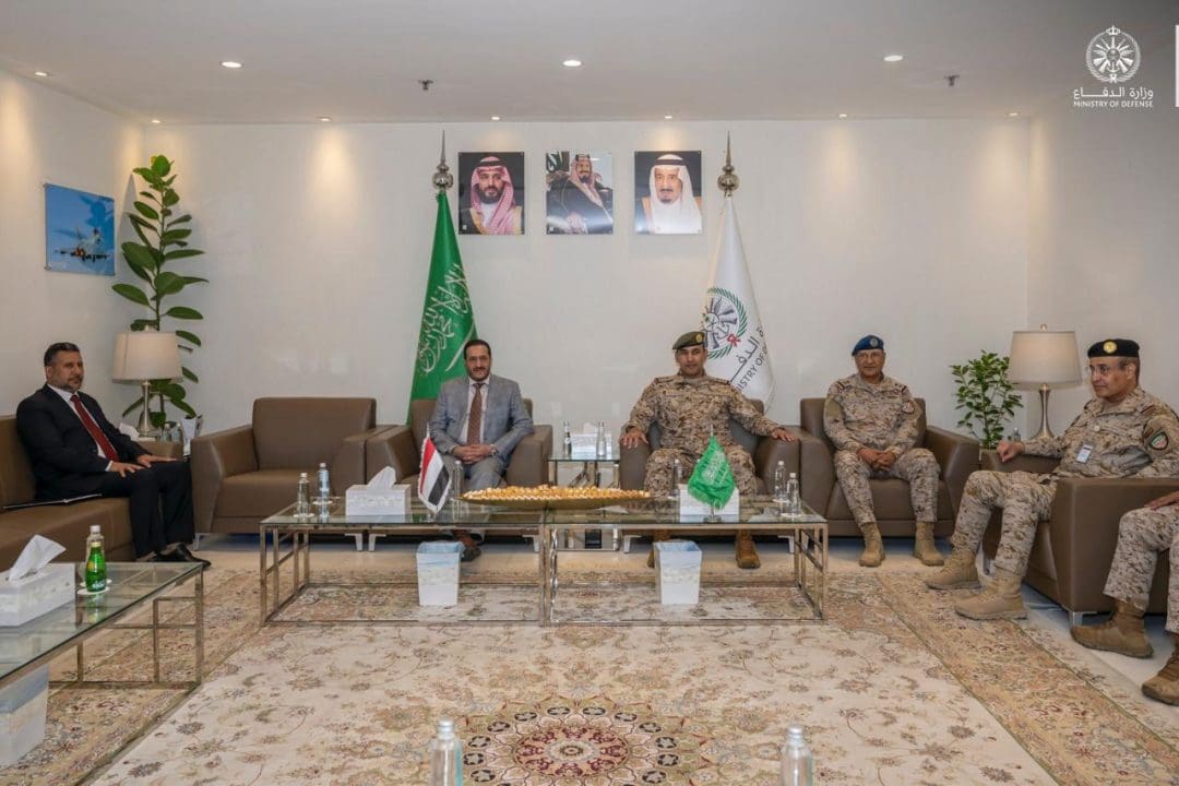 Council member Othman Majali visits the Joint Forces Command to discuss military cooperation and strategy.