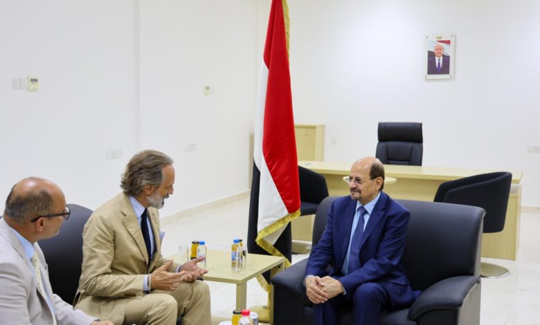 The Foreign Minister meets with the UN Resident Coordinator for Humanitarian Affairs.