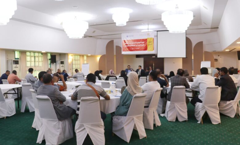 The National Investigation Committee holds a regular meeting with its field observers to discuss ongoing monitoring efforts.