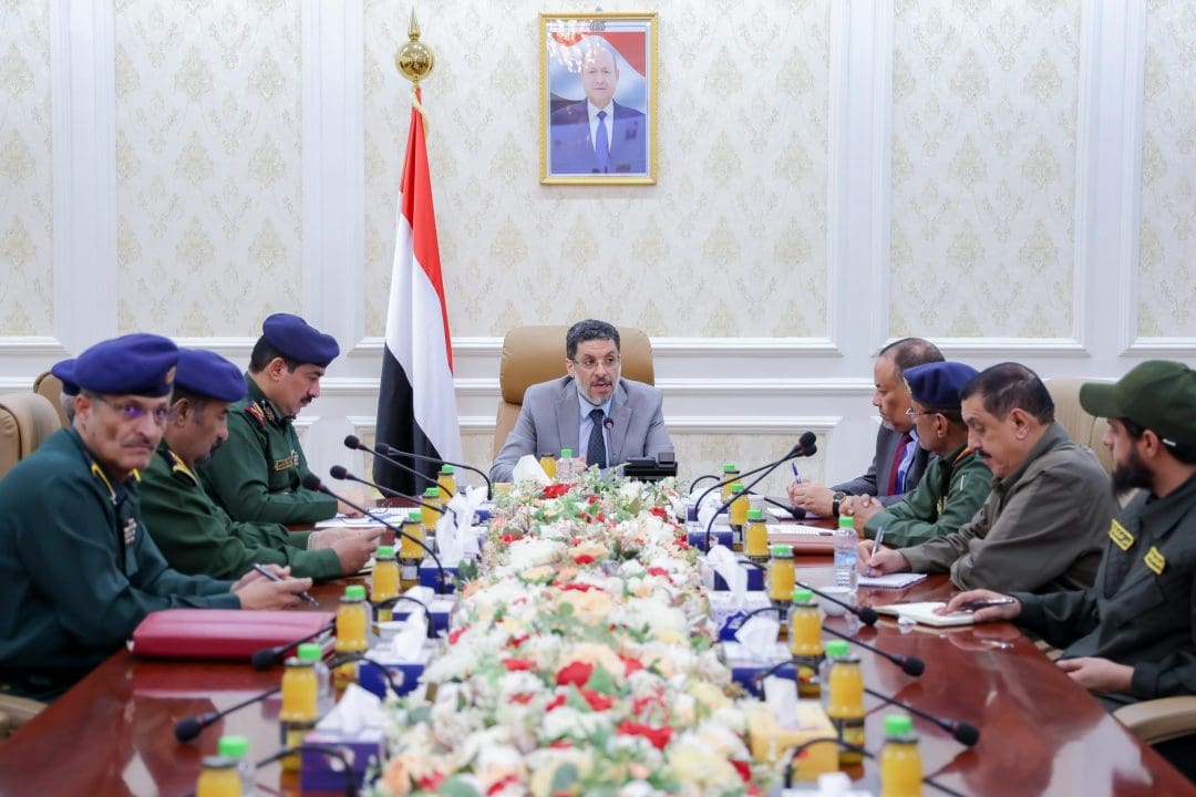 The Prime Minister held a meeting with the Interior Ministry and police directors from the liberated provinces.