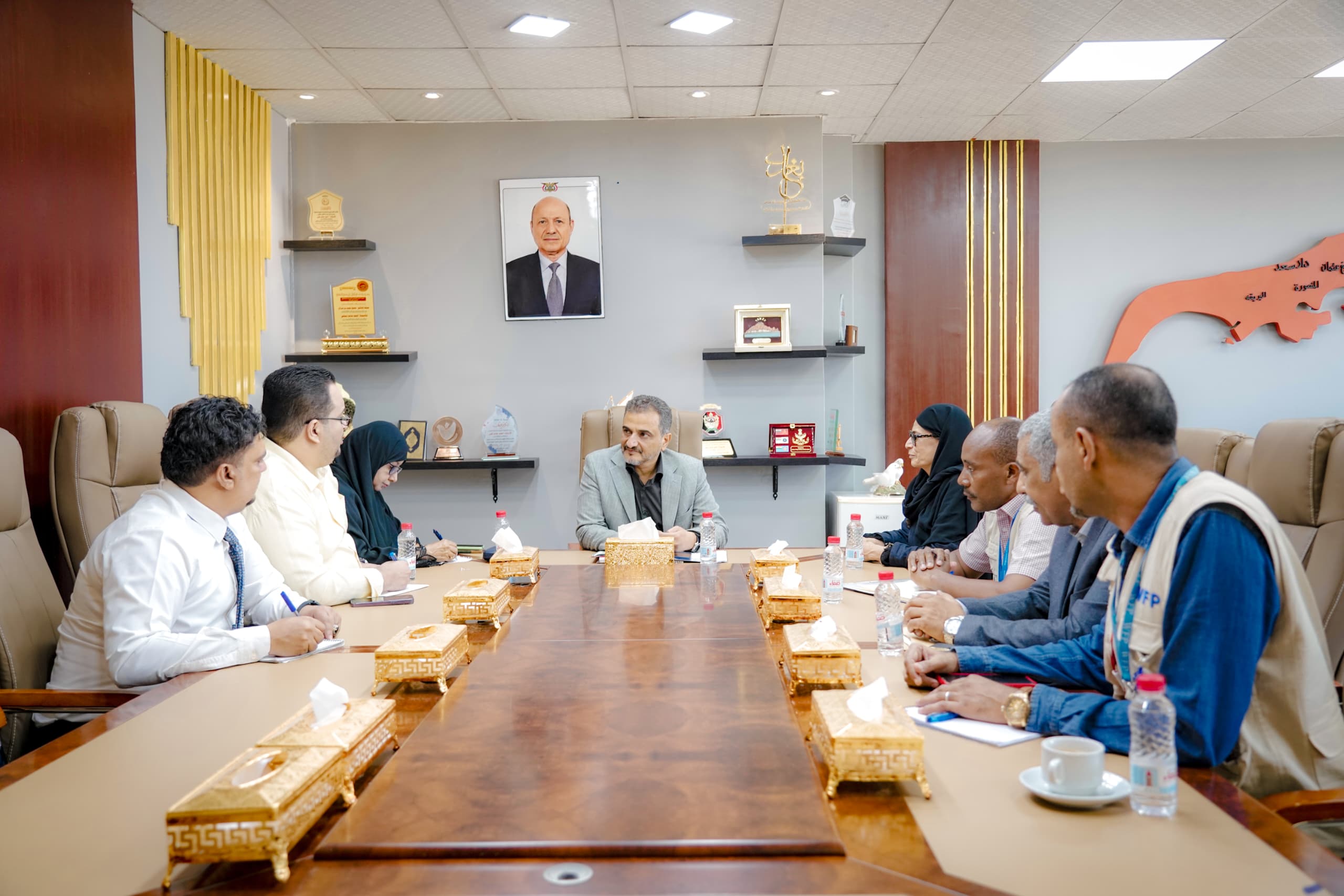 The State Minister and Governor discusses with the World Food Program ways to transition from emergency aid to sustainable support.