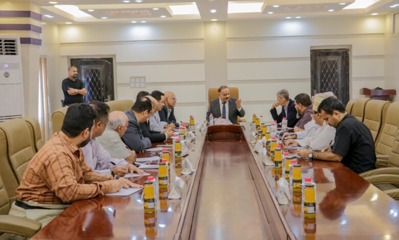 The Transport Minister chaired a comprehensive meeting with the Chamber of Commerce and Industry and the Businessmen's Committee.