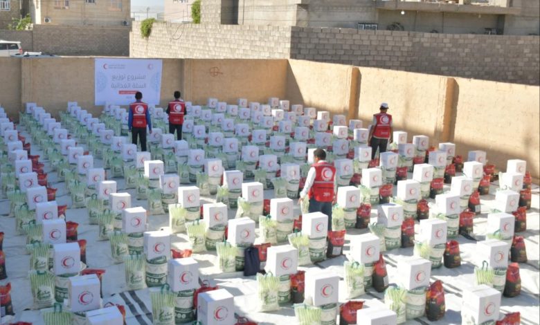 Qatar Red Crescent launches distribution of 767 food baskets in Marib.