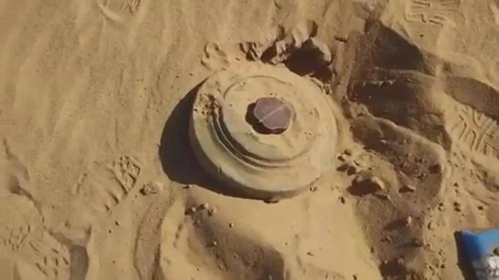 A citizen was killed in Al-Jawf due to an explosion from a landmine planted by Houthi militia.