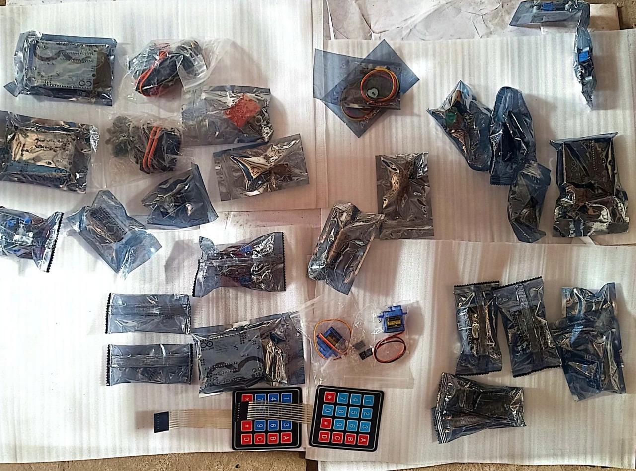 Customs seizes 180 smart engines and 1,760 electronic components for use in drones.