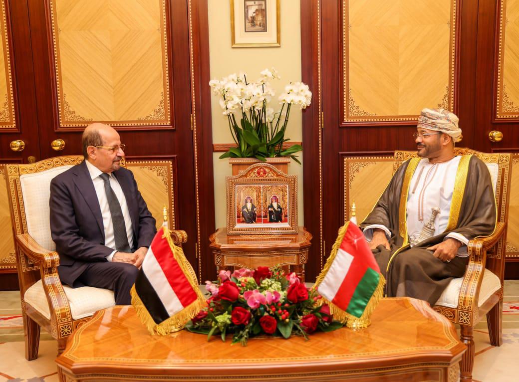 Foreign ministers of Oman and [Country] discuss bilateral relations and latest developments in Yemen.