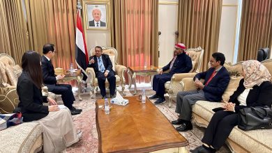 The Chairman of the Shura Council meets with the Japanese Ambassador to Yemen.