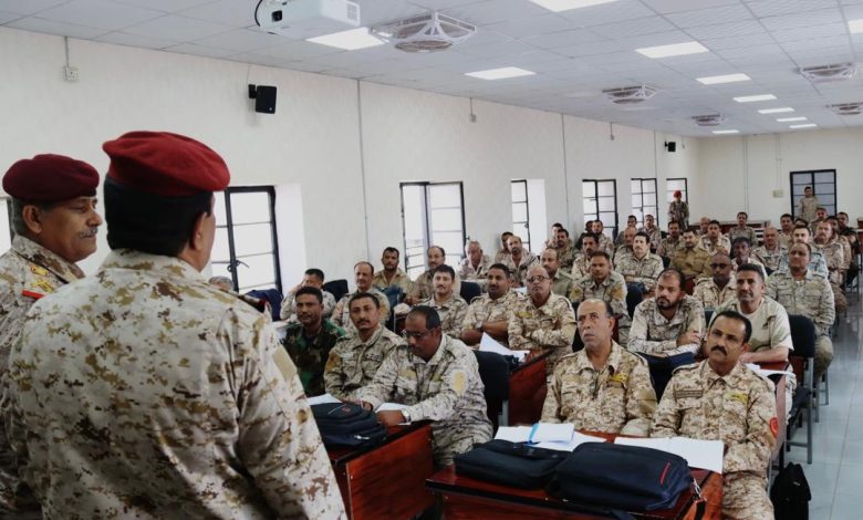 The Minister of Defense inspects the progress of the academic operations at the Command and Staff College.