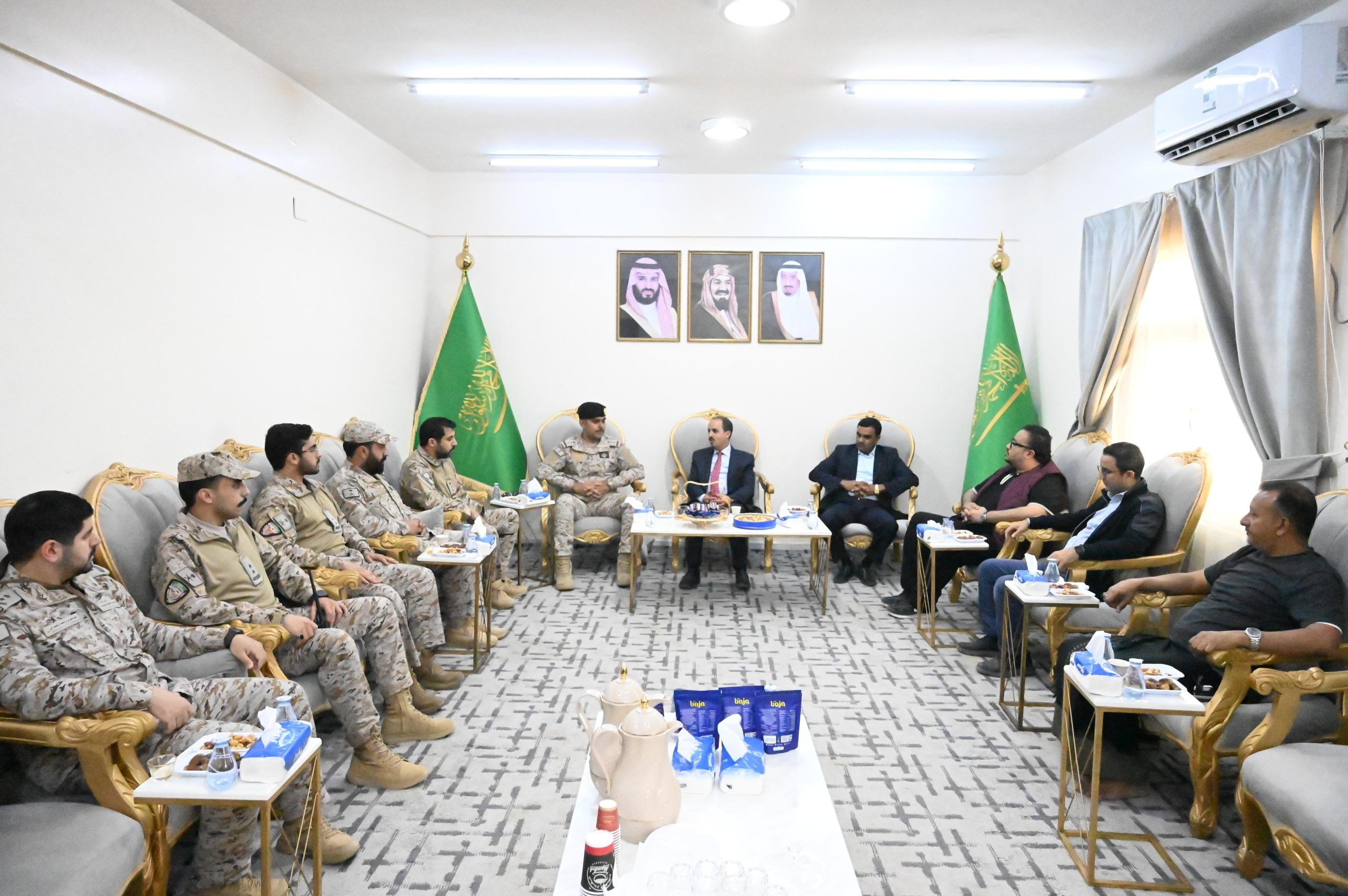 The Minister of Information, Culture, and Tourism visits the 808 Task Force headquarters in Socotra Archipelago.