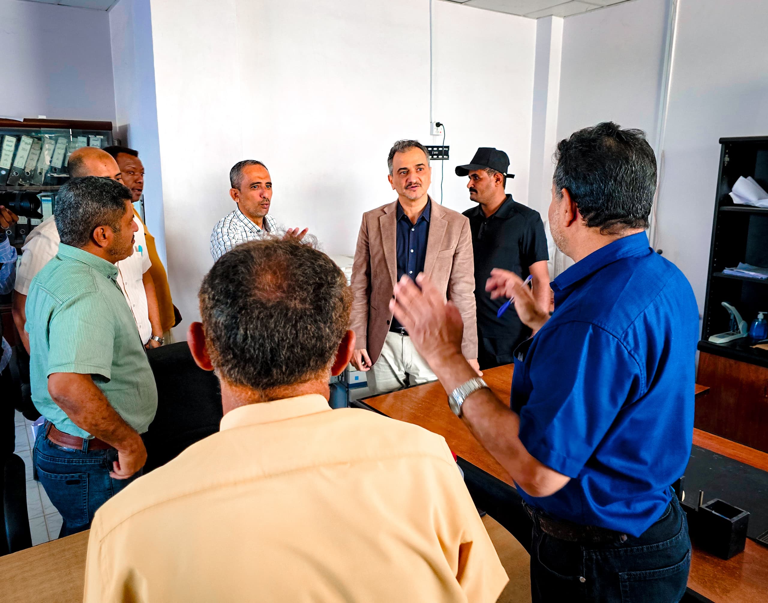 The State Minister and Governor of Aden reviews progress at the Third Electricity Zone and inspects the abattoir facility.