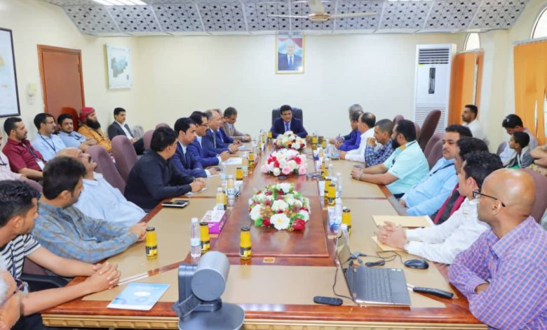 A meeting in Aden addresses the fulfillment of domestic gas needs for the provinces.