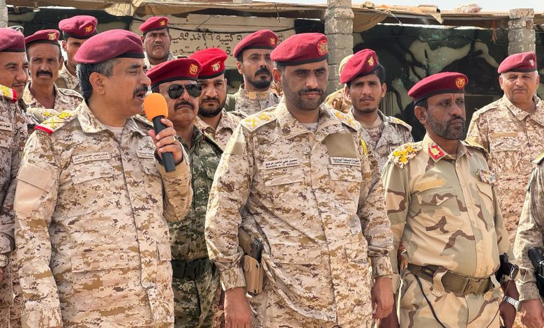 The Head of Operations inspects several military units in the Al-Ghaydah axis.