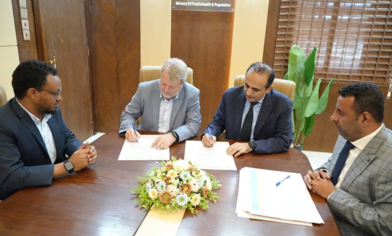 The Health Minister discusses health issues with UNICEF and signs a framework agreement on health and nutrition.