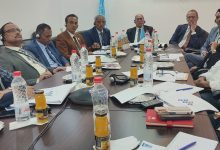 The Minister of Local Administration discusses this year's economic and development plan with UN and European officials.