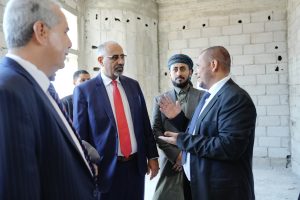 Council member Al-Zubaidi inspects finishing works at the government complex in Socotra Governorate.