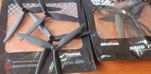 Customs seizes 800 drone propellers at the Sarfait border crossing in Al Mahrah.