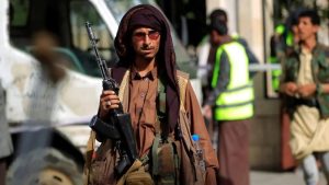 Houthi militia deploys tax collection teams amid rising complaints from citizens about being denied access to zakat funds.