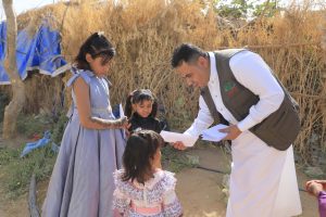 "Masam" shares the joy of Eid with displaced children in Marib, bringing smiles and hope to those in need.