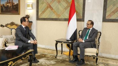 The Health Minister discusses support for Yemen's healthcare sector with the Japanese ambassador.