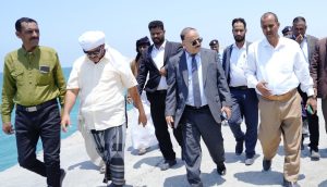 The Minister of Transport inspects operations at the old Socotra port in Hawlaf.