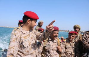 A military committee inspects naval forces in the coastal district of Midi.