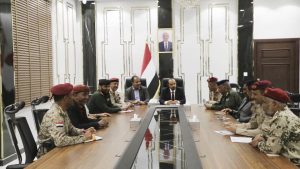 Security forces in Hadhramaut call for unity and prioritizing the public interest for regional stability.
