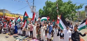 Taiz witnesses a protest in solidarity with Gaza, condemning occupation crimes and supporting the Palestinian cause.