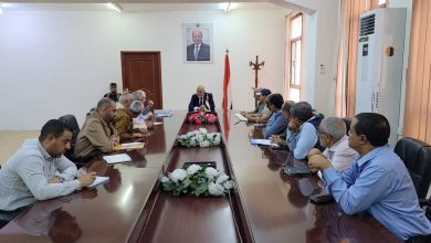 A meeting in Taiz discusses the final stages of the "Master Plan" project for Al-Mokha.