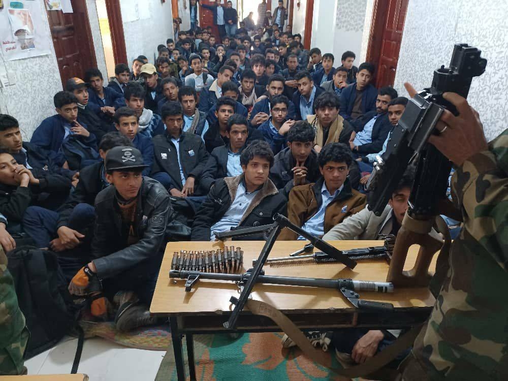 An online campaign exposes the crimes of the Houthi militia against children.
