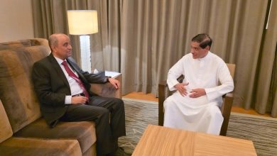 Council member Al-Bahssani meets with Prime Minister Ben Brik to discuss key issues and collaboration.