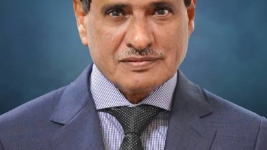 Council member Faraj Al-Bahssani visits Sheikh Awad bin Dahidhan Al-Juhai to discuss regional developments.