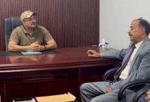 Council member Tariq Saleh directs the establishment of a solar energy system for Taiz University colleges and a computer lab.