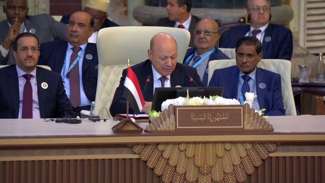 The Chairman of the Leadership Council calls for the establishment of an Arab fund to support Yemen's reconstruction efforts.
